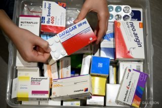 Ingérer volontairement des doses massives de paracétamol peut avoir des conséquences graves sur le foie, voire être mortel.